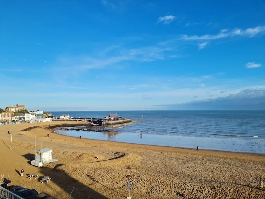 Spacious 3 Bed Home In The Heart Of Broadstairs Dış mekan fotoğraf